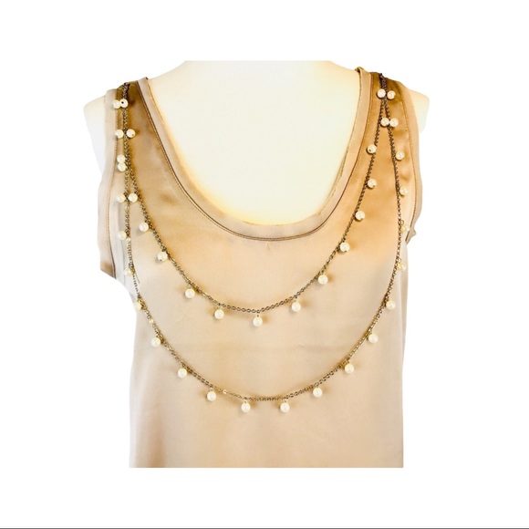 Banana Republic Sleeveless Top With Removable Pearl Necklace Embellishment - Picture 3 of 7
